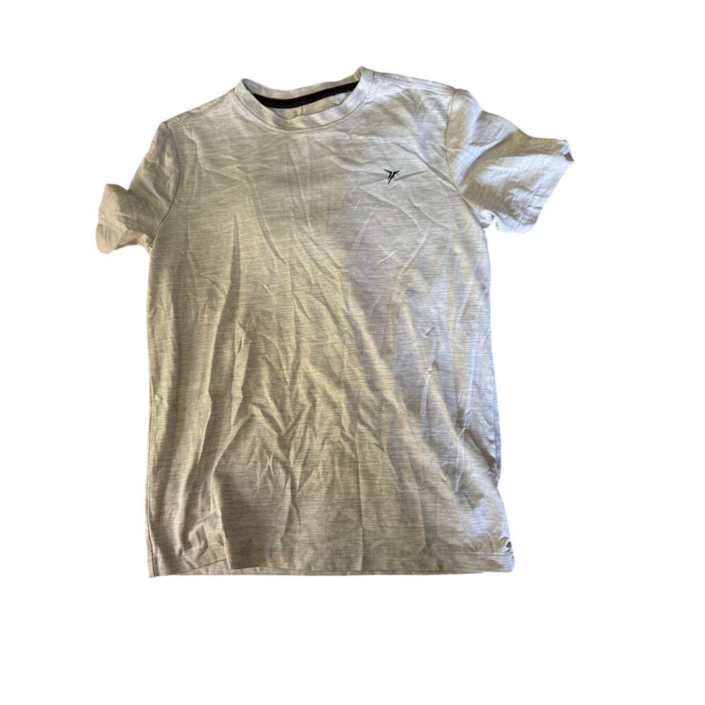 Old Navy Grey shirt and Tek Gear red shirt size large